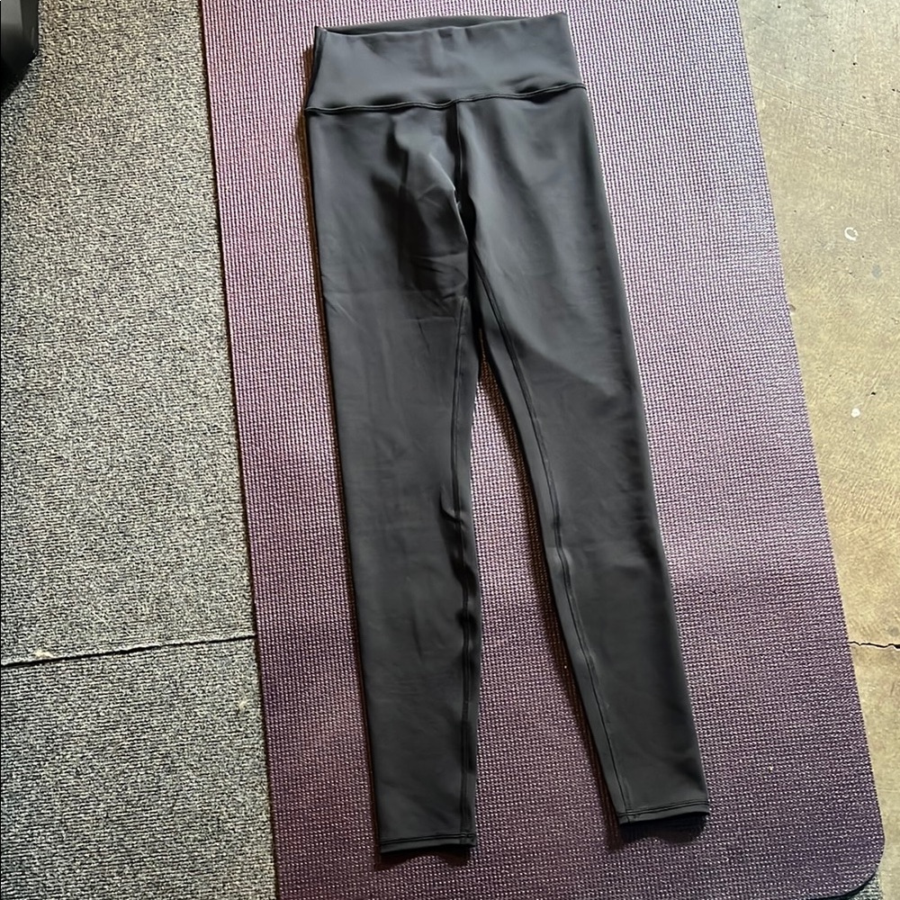 ALO Yoga Black High-Waisted Leggings